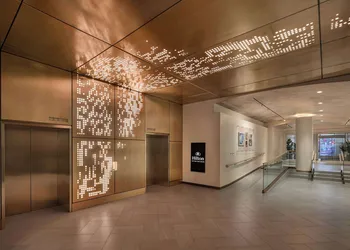 Hilton New York Times Square hotel thumbnail 2