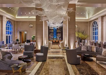 Hotel Crescent Court hotel thumbnail 2
