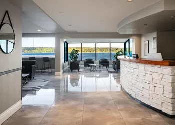 Anchor Inn & Suites, BW Signature Collection hotel thumbnail 4