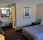 Queen City Inn hotel detail image 4
