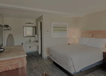 Queen City Inn hotel thumbnail 8