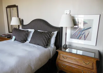 The Upham Hotel hotel thumbnail 7