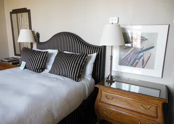 The Upham Hotel hotel thumbnail 7