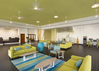 Kauai Shores Hotel hotel thumbnail 2
