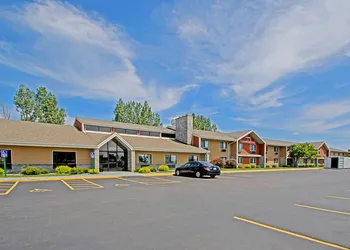 AmericInn by Wyndham Plover Stevens Point hotel thumbnail 2