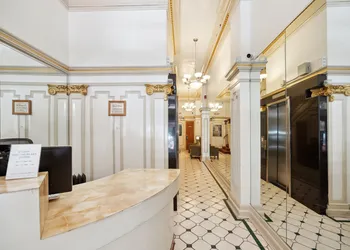 Union Square Plaza Hotel hotel thumbnail 6