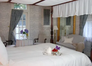 Simsbury 1820 House hotel thumbnail 4