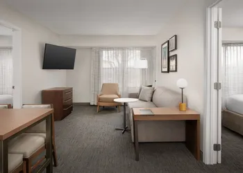 Residence Inn by Marriott Kansas City Overland Park hotel thumbnail 6