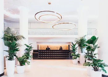 Cadillac Hotel & Beach Club, Autograph Collection hotel thumbnail 8