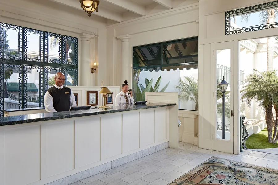 Glorietta Bay Inn Coronado Island hotel detail image 2