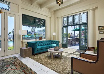 Glorietta Bay Inn Coronado Island hotel thumbnail 3