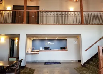 Baymont by Wyndham Oacoma hotel thumbnail 3