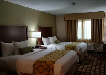 Baymont by Wyndham Oacoma hotel thumbnail 6