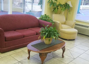 Masters Inn Columbia I-26 hotel thumbnail 2