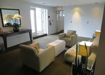 The Eo Inn - Downtown hotel thumbnail 4