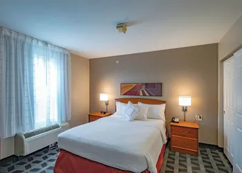 Towneplace Suites By Marriott Streetsboro hotel thumbnail 5
