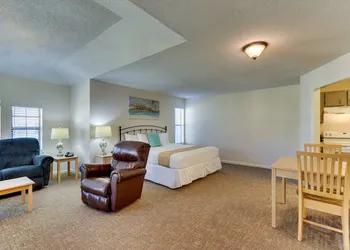 Mariners Suites hotel thumbnail 3