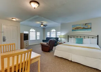 Mariners Suites hotel thumbnail 4