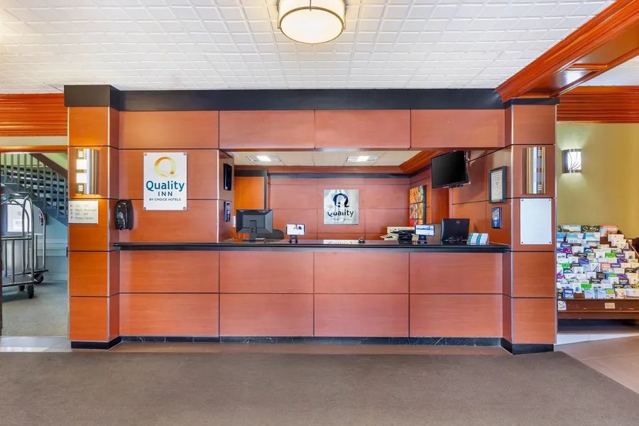 Quality Inn Toronto Airport hotel detail image 2