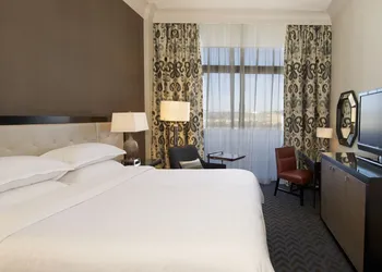 Sheraton Mission Valley San Diego Hotel hotel thumbnail 5