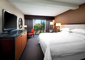 Sheraton Mission Valley San Diego Hotel hotel thumbnail 6