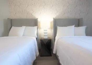 Westborough Inn hotel thumbnail 5