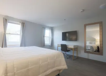 Westborough Inn hotel thumbnail 7