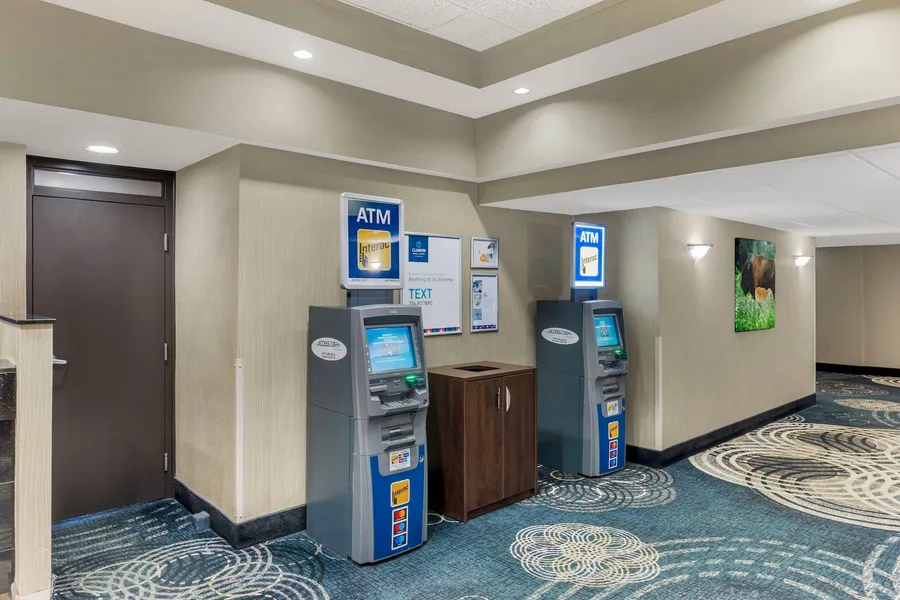 Clarion Hotel & Suites hotel detail image 6