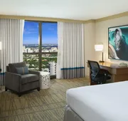 DoubleTree by Hilton Hotel Miami Airport & Convention Center hotel detail image 4