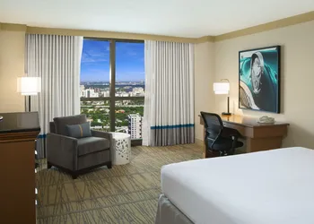 DoubleTree by Hilton Hotel Miami Airport & Convention Center hotel thumbnail 4