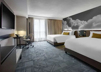 Novotel Toronto Centre hotel thumbnail 4