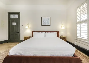 The Rochester Hotel hotel thumbnail 8