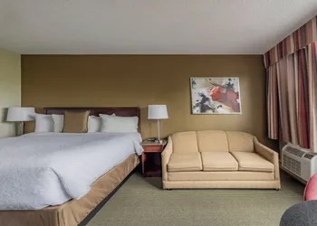 Hôtel WelcomINNS hotel thumbnail 7