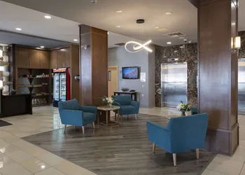 Doubletree by Hilton Hotel Kamloops hotel thumbnail 2
