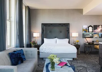 Renaissance Pittsburgh Hotel hotel thumbnail 5