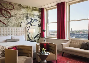 Renaissance Pittsburgh Hotel hotel thumbnail 8