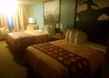 Super 8 by Wyndham Casper East/Evansville hotel thumbnail 6
