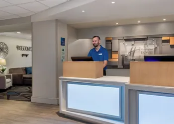 Holiday Inn Express Tallahassee - I-10 E by IHG hotel thumbnail 2