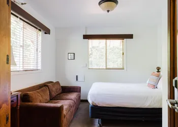 Crystal Mountain Hotels hotel thumbnail 3