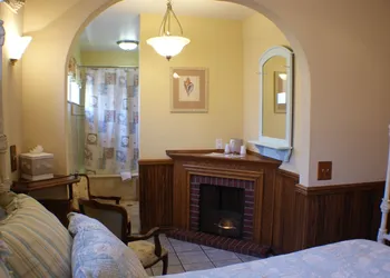 Seacrest Inn hotel thumbnail 3