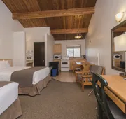 Rocky Mountain Ski Lodge hotel detail image 7