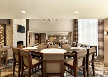 Homewood Suites by Hilton Portland Airport hotel thumbnail 3
