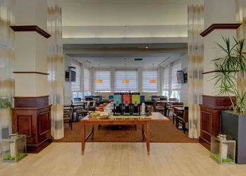 Hilton Garden Inn Norwalk hotel thumbnail 7