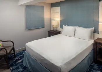 Surfside Hotel and Suites hotel thumbnail 8