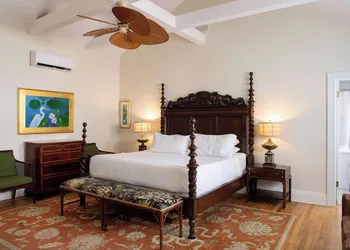 The Gardens Hotel hotel thumbnail 5
