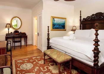 The Gardens Hotel hotel thumbnail 7