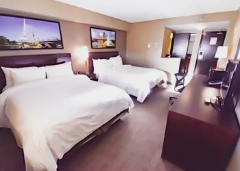Canad Inns Destination Centre Polo Park hotel thumbnail 4