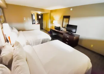 Canad Inns Destination Centre Polo Park hotel thumbnail 7