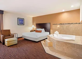 Best Western Des Plaines/O’Hare hotel thumbnail 6