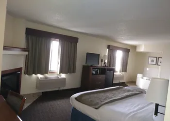 AmericInn by Wyndham Windsor Ft. Collins hotel thumbnail 8